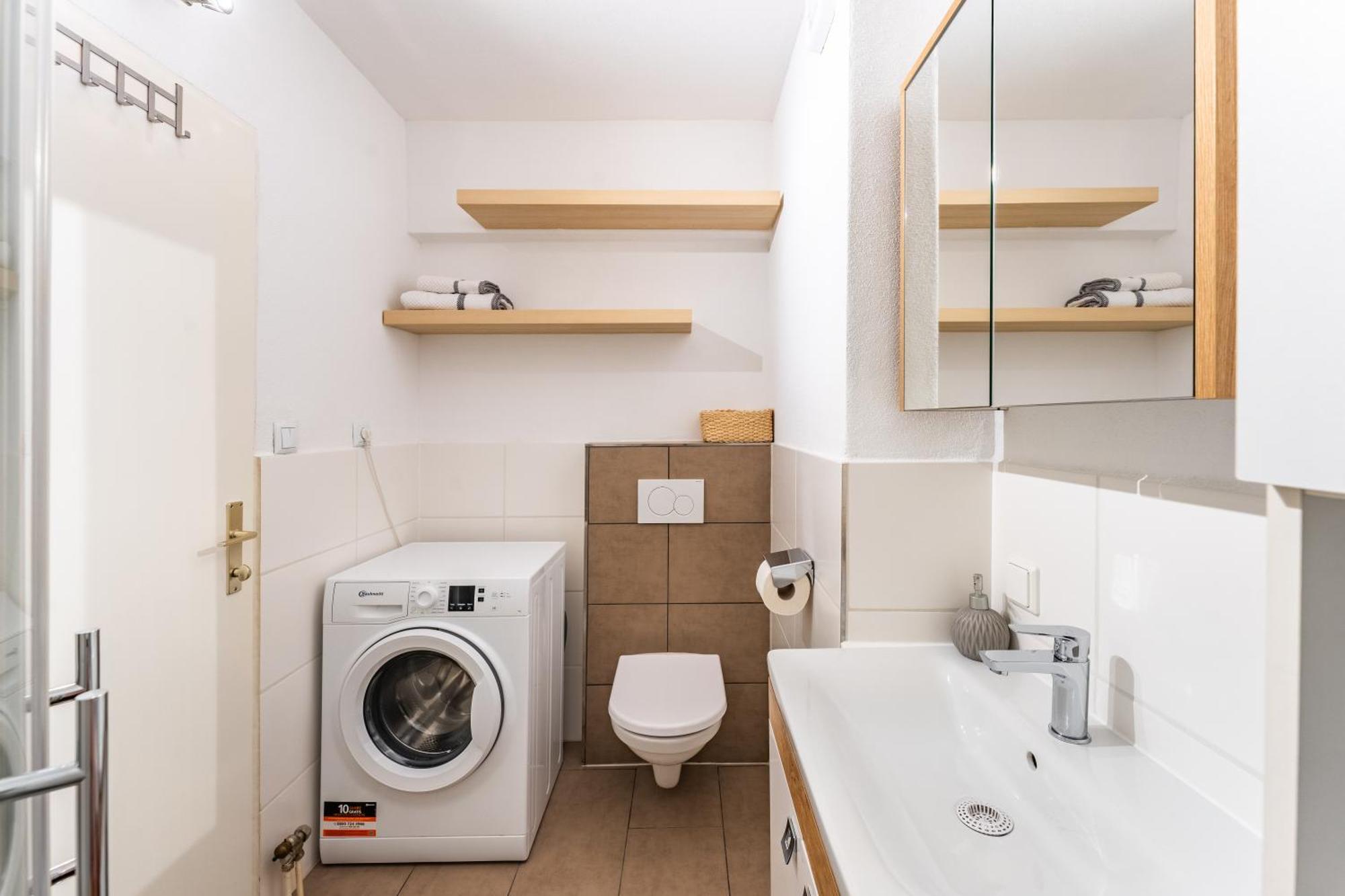 Apartment Billys Zentrum, Renoviert, Garage, Netflix *